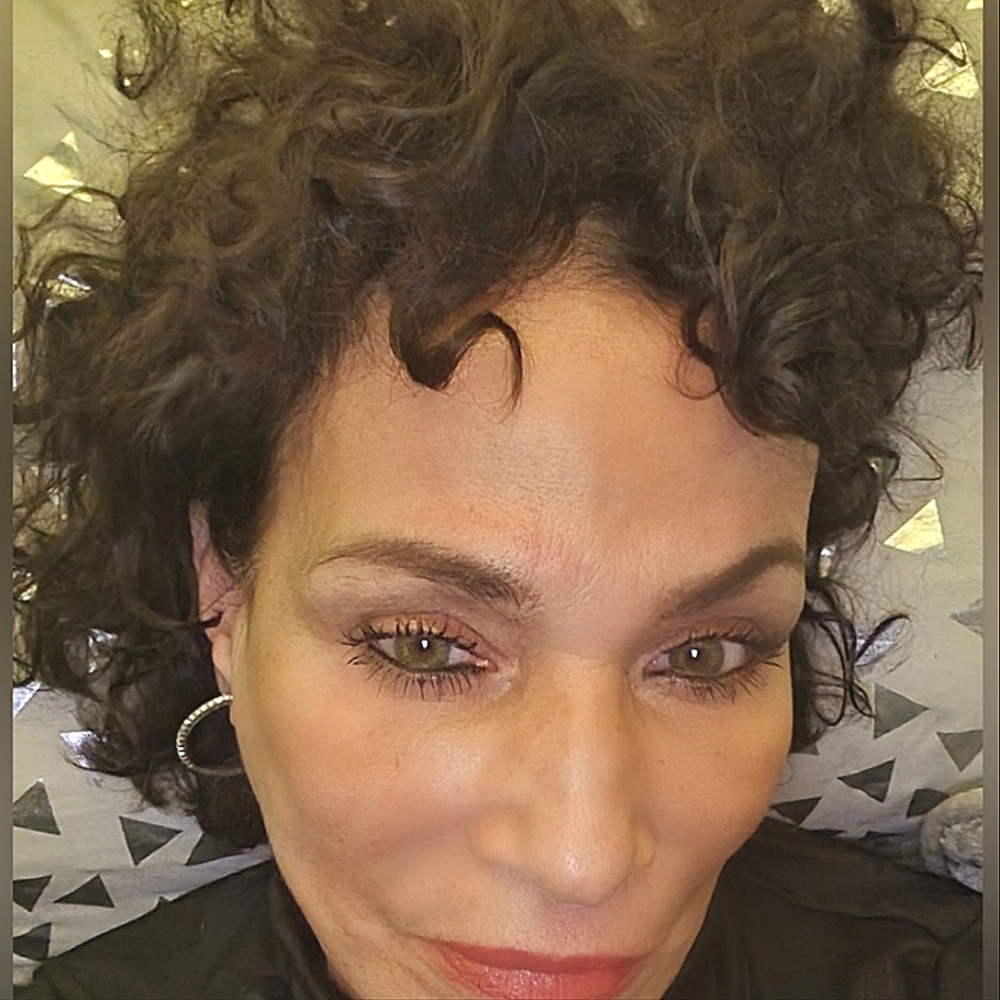 Meet your Posher, Cookie